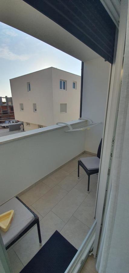 Apartment Sunrise With Private Parking Πούλα Εξωτερικό φωτογραφία
