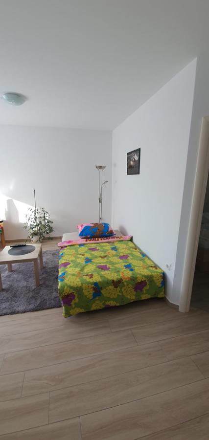 Apartment Sunrise With Private Parking Πούλα Εξωτερικό φωτογραφία