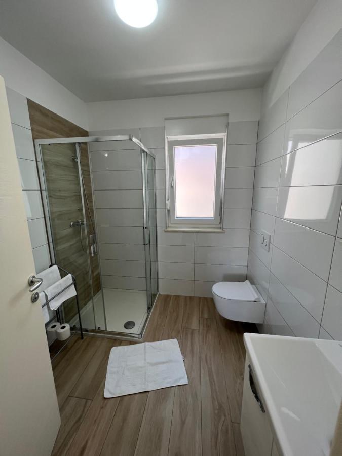 Apartment Sunrise With Private Parking Πούλα Εξωτερικό φωτογραφία